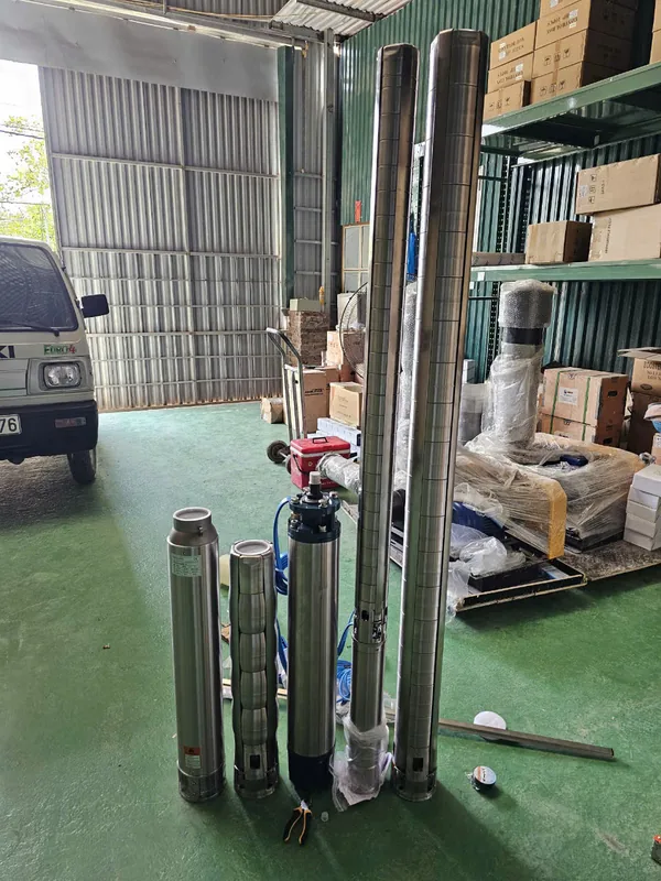 Bơm giếng khoan cấp nước cho cả nhà và vườn